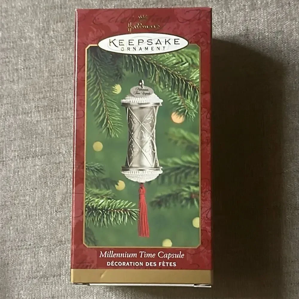 Hallmark Keepsake Ornaments: 2000 Millennium Time Capsule